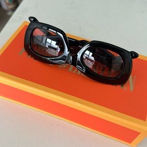 Poppy Lissiman, Heyuboy Sunglasses